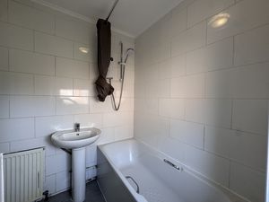 Photo 11- click for photo gallery